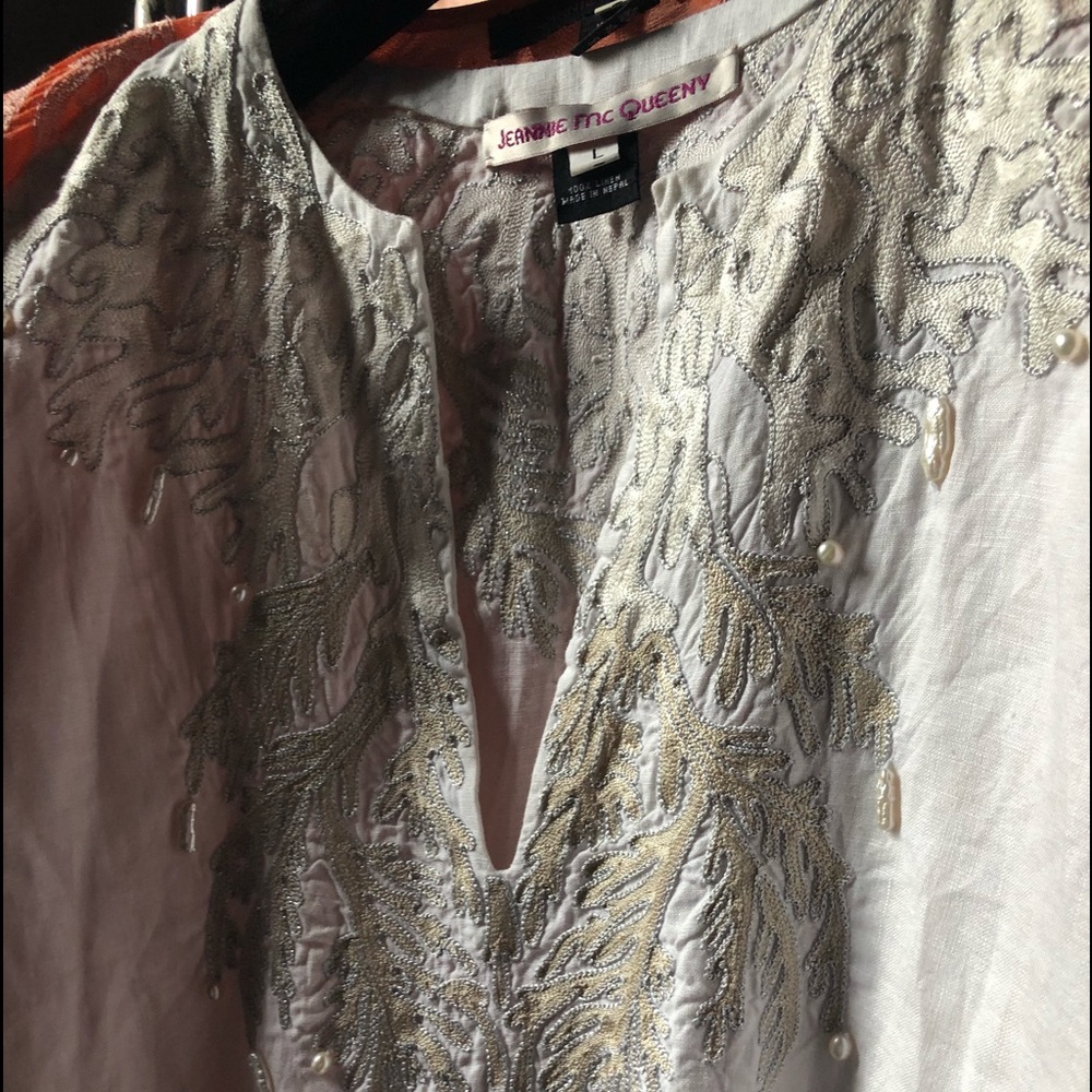 Linen kaftan with fresh water pearls size L